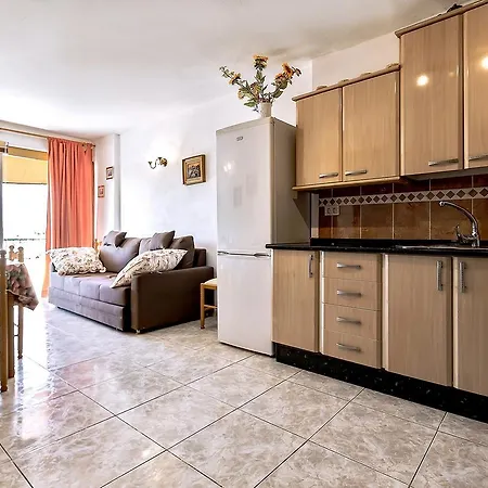 Torres Del Sol Sea View A 606 Appartamento